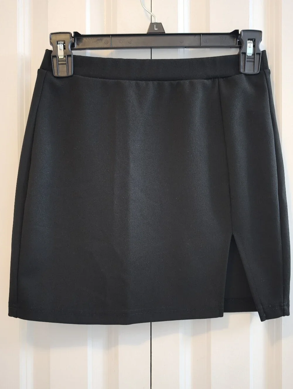 SHEIN Black Mini Skirt with Side Slit